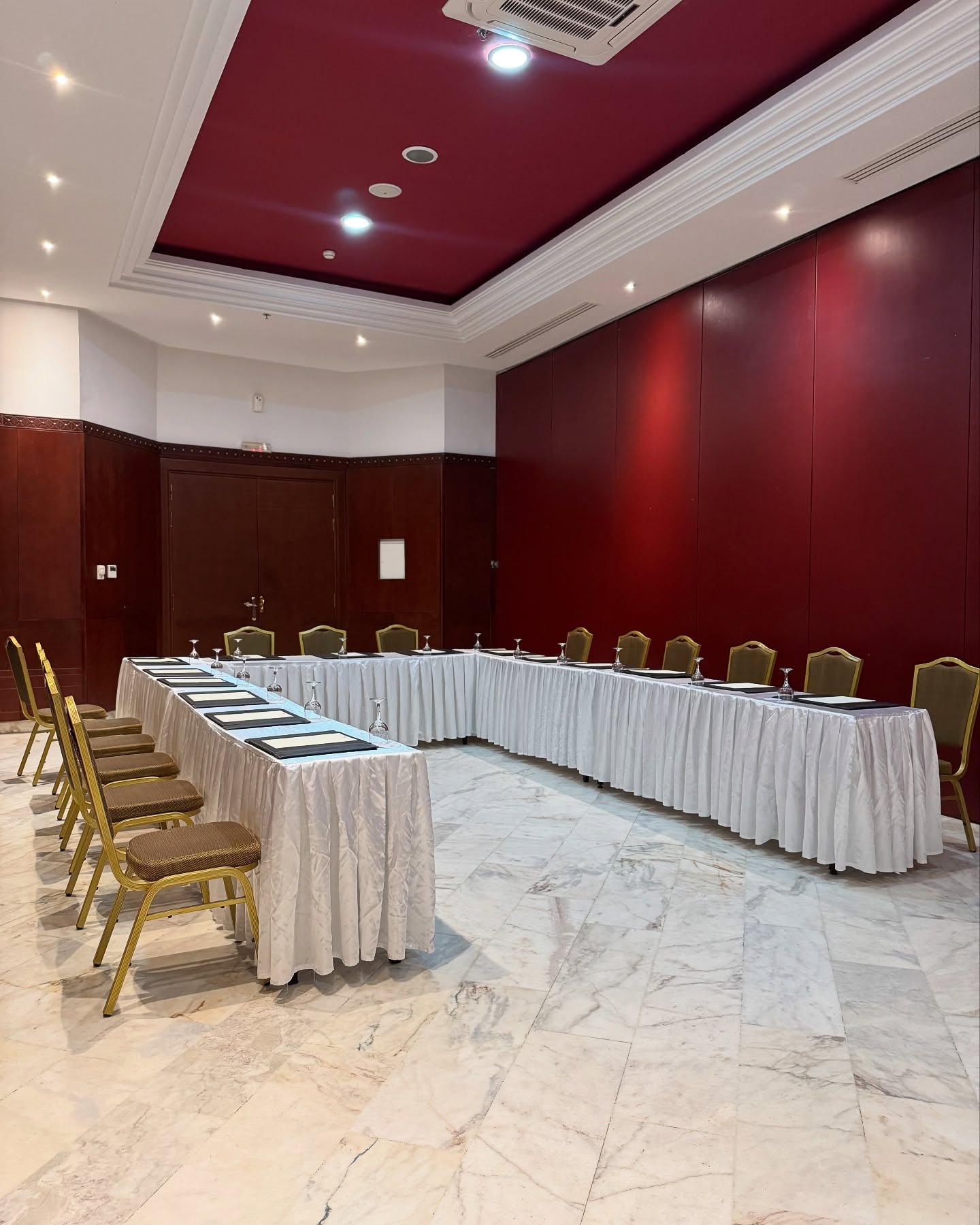 Salle de conférence modulable équipée